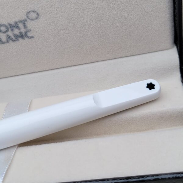 mont blanc pen 896674